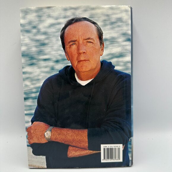 The Beach House By James Patterson & Peter de Jonge 2002 Hardcover Novel - Picture 2 of 3